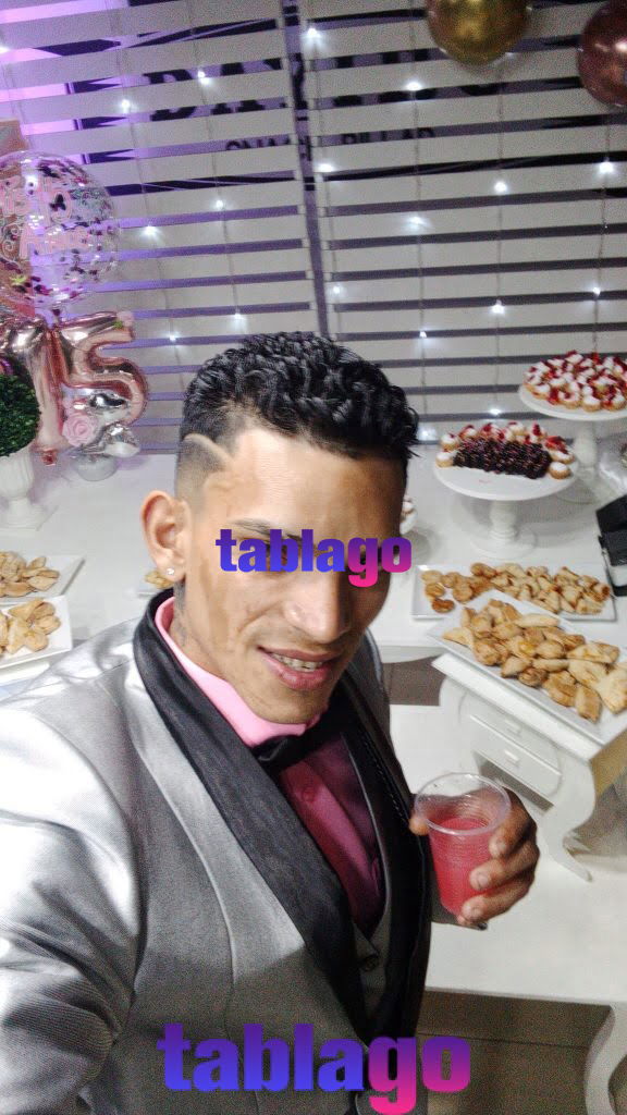 Joven venezolano de 24 años dispuesto a complacer a cualquier mujer en todo lo q pida