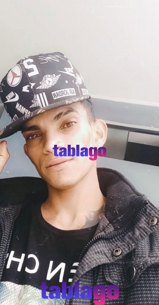 Joven venezolano de 24 años dispuesto a complacer a cualquier mujer en todo lo q pida