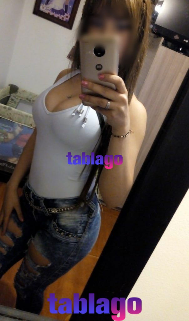 ESTRELLITA COLOMBIANA  RECIEN LLEGADA NECESITA AYUDA, CABALLEROS SOLVENTES  970590774