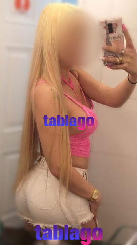 MUJER CON VAGINA AJUSTADA Y EL MEJOR SEXO ORAL.