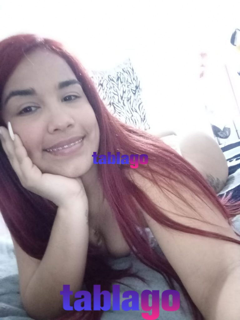 Nikol joven morena venezolana y de hermosa figura