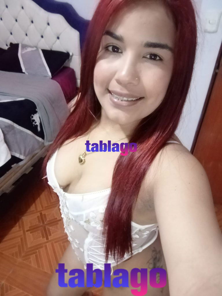 Nikol joven morena venezolana y de hermosa figura