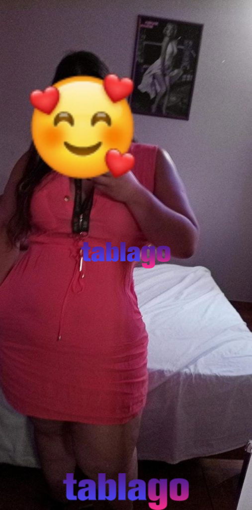 Rosmery cautivadora amante quiere darte ricos masajes