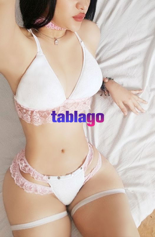 HERMOSA SEXY Y DEBUTANTE BLANQUITA COLOMBIANA