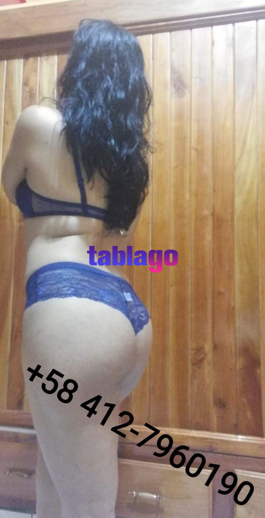 Jovencita caliente y complaciente hago servicio eroticos virtuales xxx