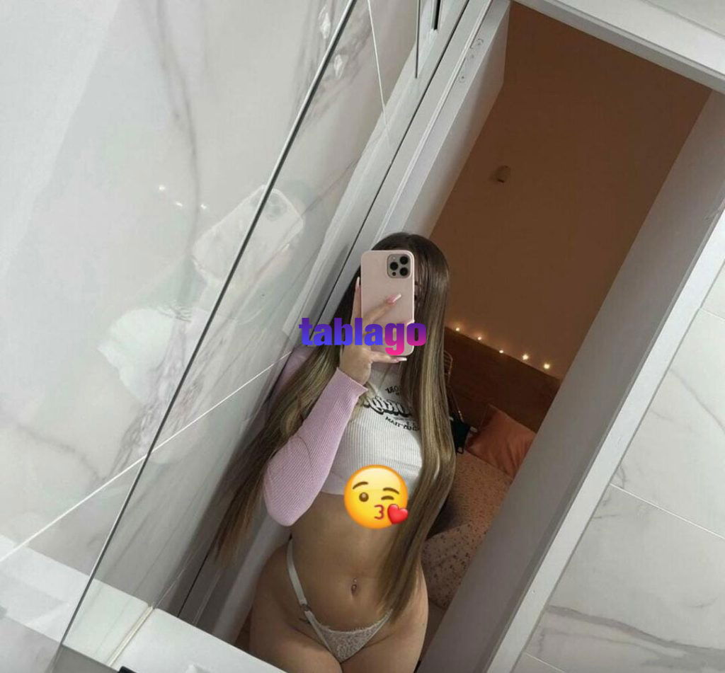 Soy una escort peruana un cuerpo que te quitará el sueño y te volverá adicto a quererme ver repetidas veces sin parar.