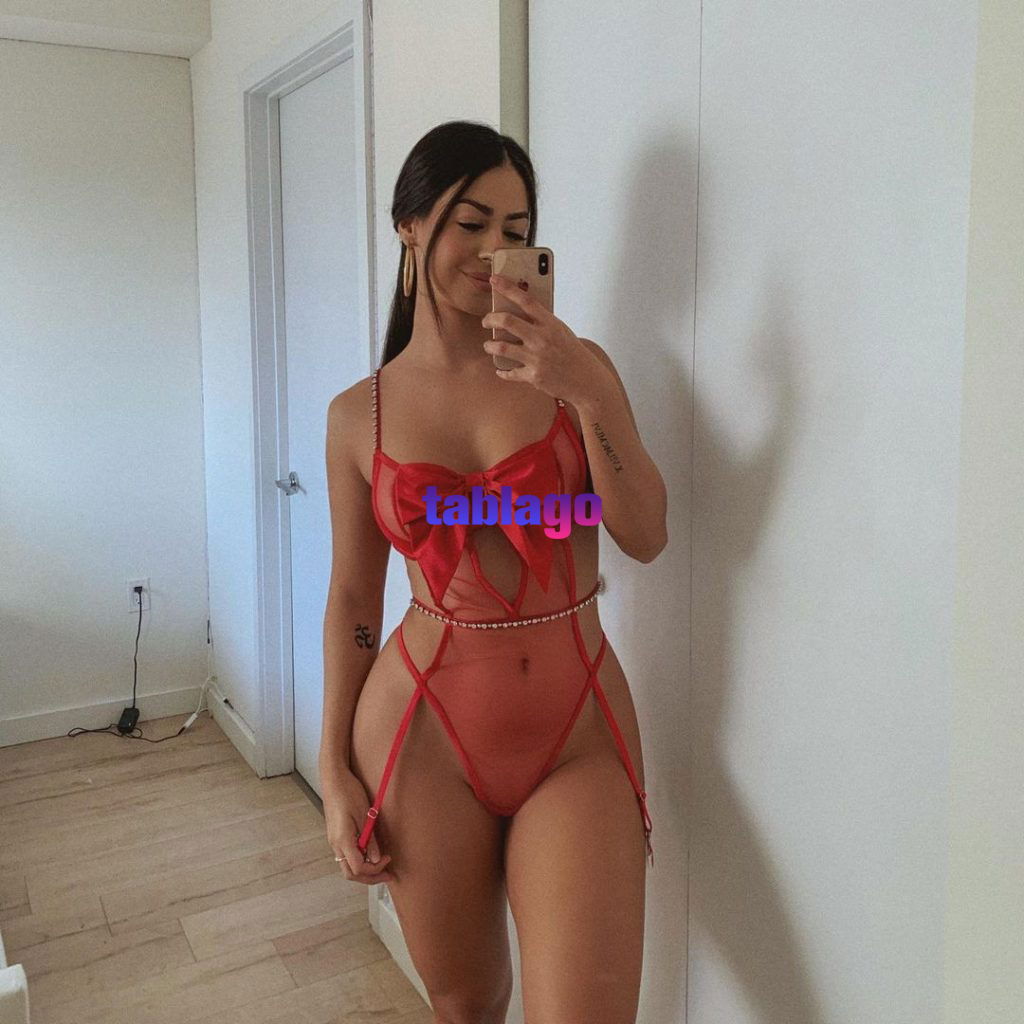 HERMOSA CHICA RECIEN LLEGADA A LIMA