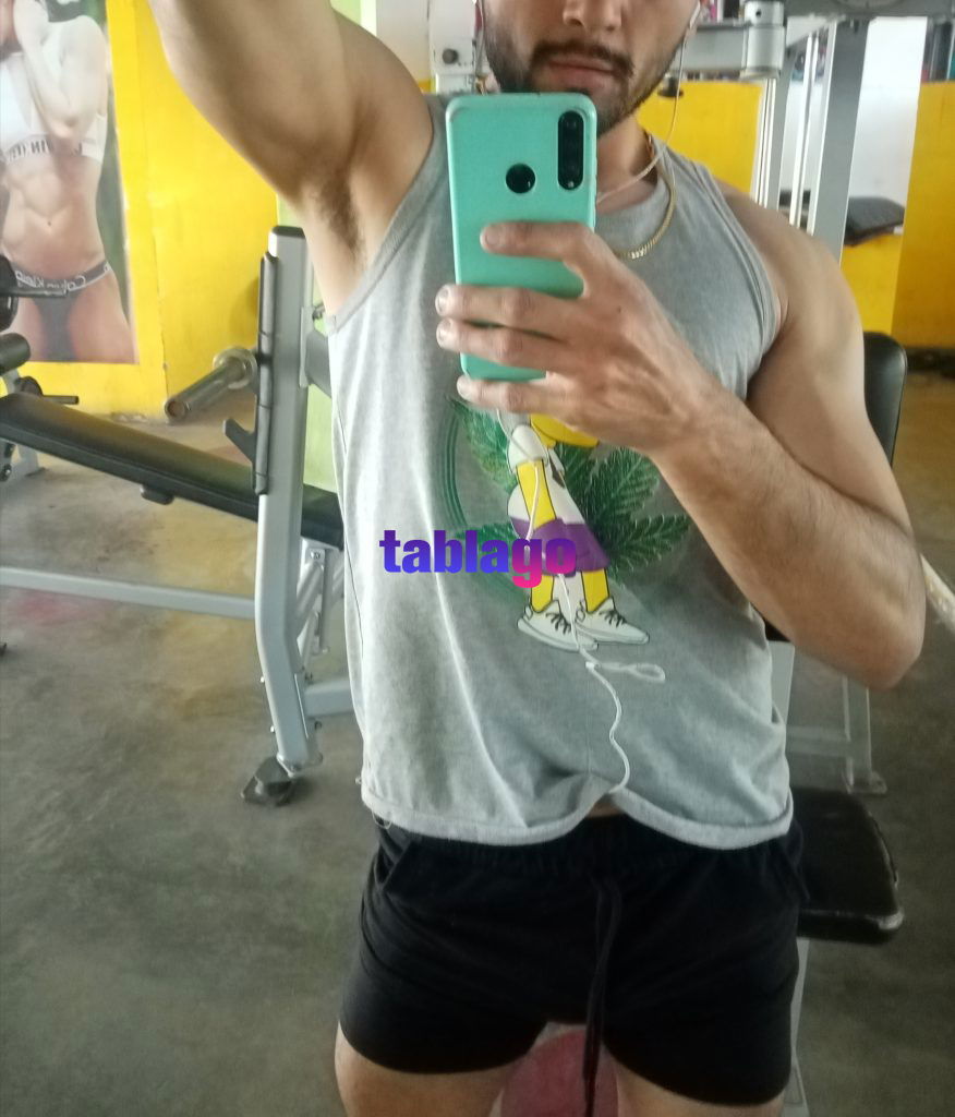 daniel nuevo 19cm de puro placer para sastifacer tus deseos sexuales con buenas poses hasta hacerte gemir de placer😈😈