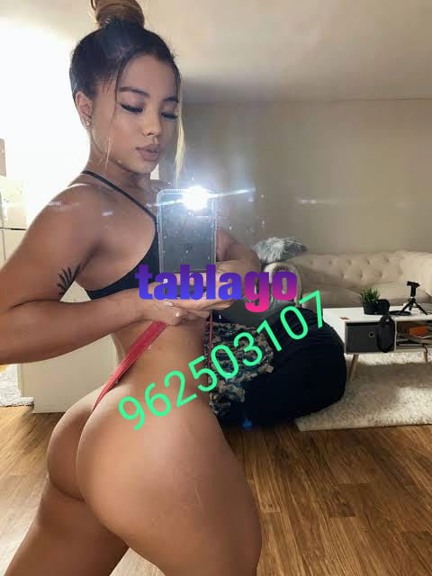 hermosa y insaciable jovencita A1