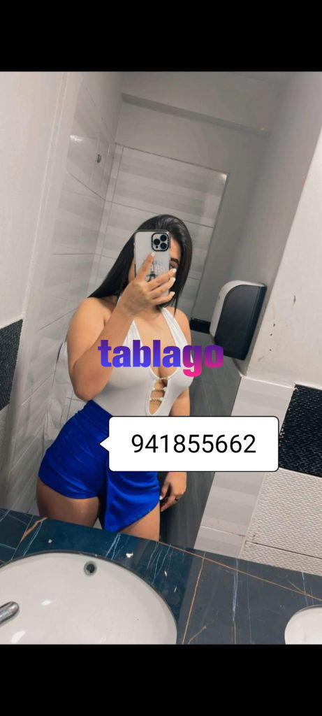 Linda gatita disponible las 24 h fogosa en la cama
