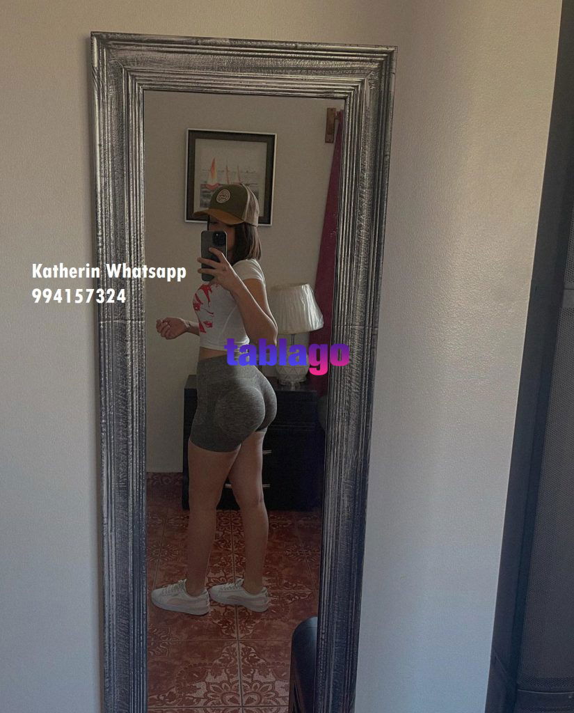 ATRACTIVA JOVENCITA DEBUTANTE HACIENDO TODO PRIVADITO
