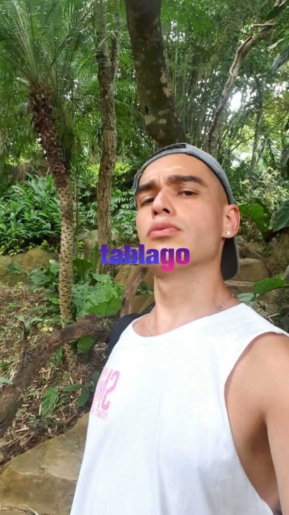 ARGENTINO DOTADO X SAN ISIDRO // tengo lugar cómodo // masajes // salidas // escort vip
